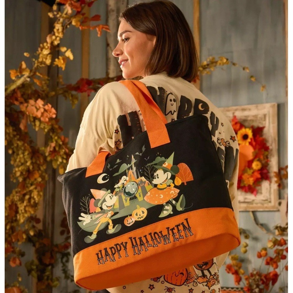 Disney Halloween Tote Bag NWT‎
